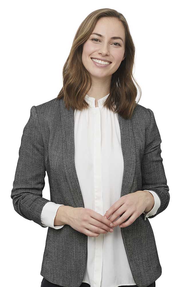 real-estate-agent-woman-smiling